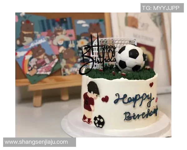 足球明星亲手制作创意蛋糕视频分享美味与快乐的完美结合