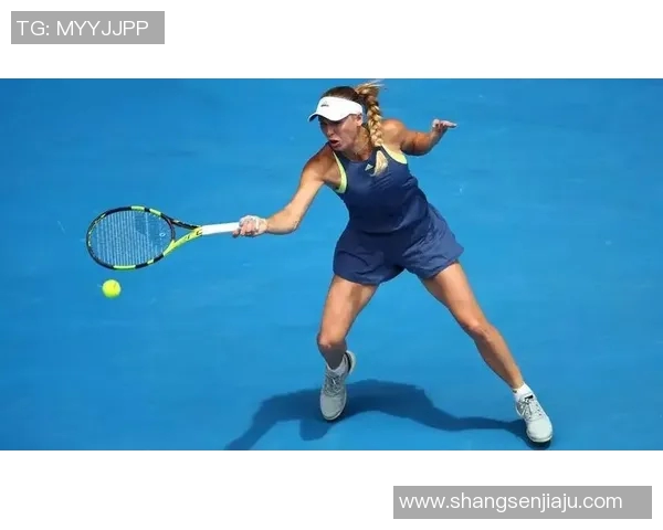 重庆网球队的防反战术解析与深度剖析网球竞技的策略与技巧 重庆网球队的防反战术解析与深度剖析网球竞技的策略与技巧